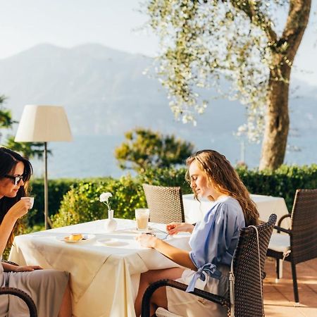 Hotel Orione - Lake Front Hotel Brenzone sul Garda Zewnętrze zdjęcie