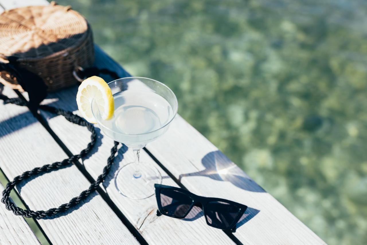 Hotel Orione - Lake Front Hotel Brenzone sul Garda Zewnętrze zdjęcie