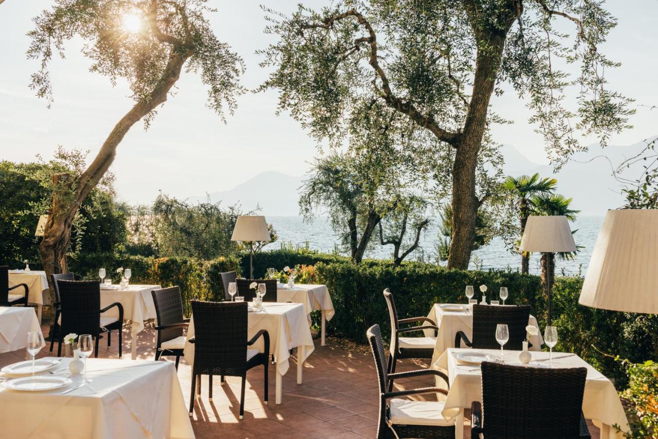 Hotel Orione - Lake Front Hotel Brenzone sul Garda Zewnętrze zdjęcie
