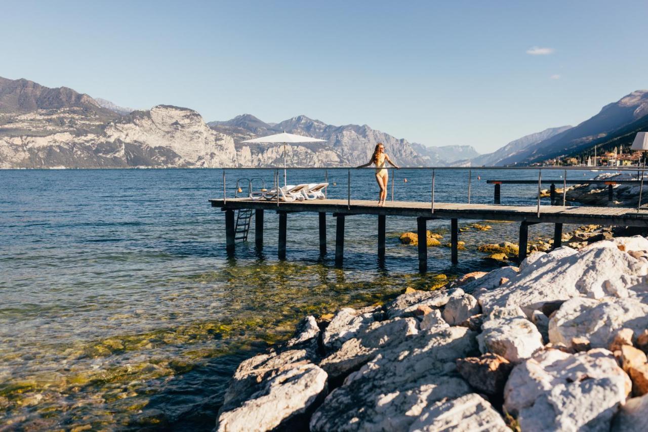 Hotel Orione - Lake Front Hotel Brenzone sul Garda Zewnętrze zdjęcie